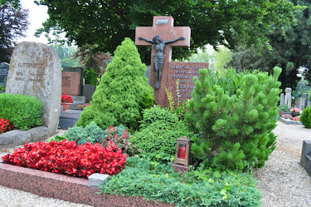 Madlener und Gräber am Friedhof e.K.