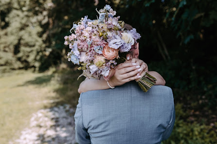 Das Blumenatelier - Ivana Jost