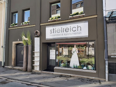 stielreich Floralitäten & Kunstlichkeiten