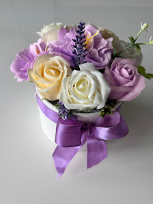Ellen Flowers Studio