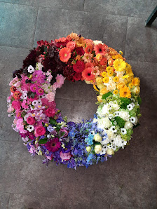 SCHRÄGSCHNITT - Der Blumenladen - Inh. Sabine Dengl