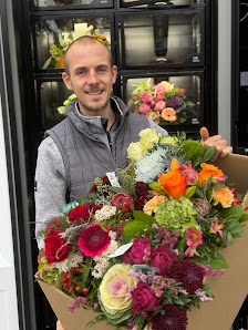 "flower2go" đđž Blumenautomat - GĂ€rtnerei Hupp