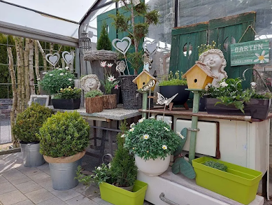 Blumenparadies und Biologischer Gartenbau Becher