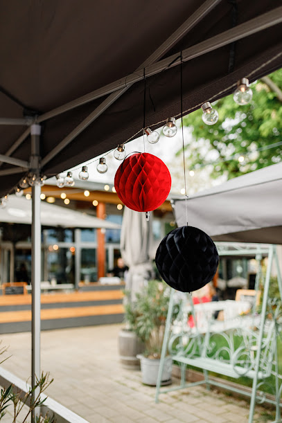 Flower and Art Eventflorist Werkstatt - Berlin