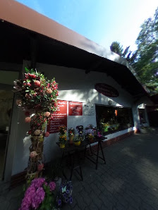 Ulrike Thöns Blumenhaus am Friedhof