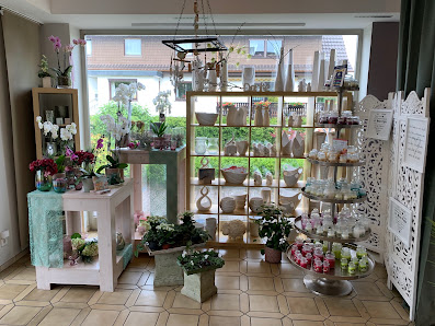 Hassebrauck Florales mit Blatt und Blüte