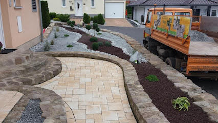 Gartenpflege und Gestaltung
