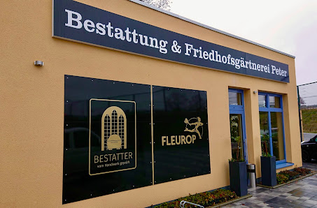 Friedhofsgärtnerei Doreen Peter - in der Friedhofsvilla Blumen Floristik Kränze