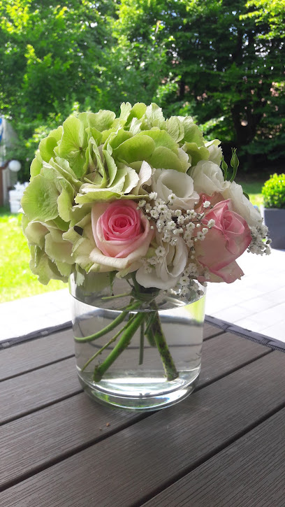 Weisse Libelle