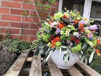 Blumenjunge