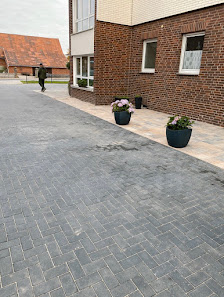 Grün Konzept Garten- und Landschaftsbau