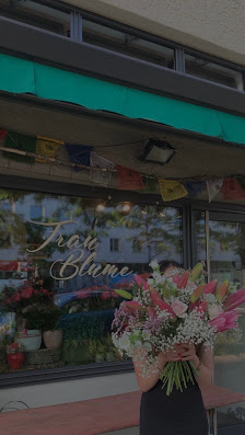 Frau Blume