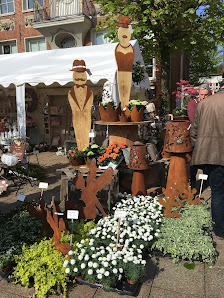 Blumenhaus Hinrichs mit Selbstbedienungsbereich außerhalb der Öffnungszeiten