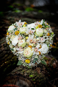 Prom de la Fleur by Hannes Schrader
