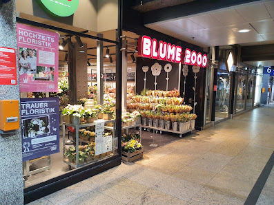 BLUME2000 Köln Hauptbahnhof