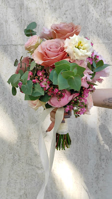 MARNA FLORAL ART