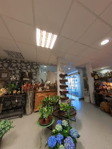 Querbeet Blumen- und Geschenkartikel Inh. Rene Stommen