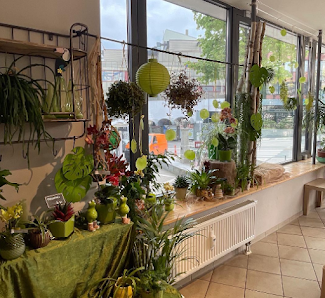 Kraut & Blüten (Fleurop Florist) Sylvia Bauknecht