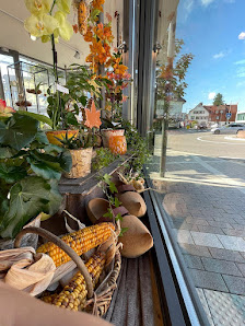 Kraut & Blüten (Fleurop Florist) Sylvia Bauknecht