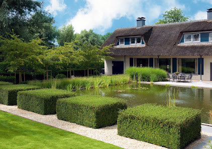 Schradi Garten & Landschaftsbau GmbH GARTENGESTALTUNG