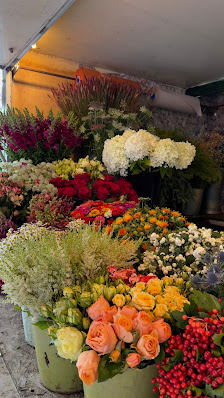 Frauenflower an der Kaserne