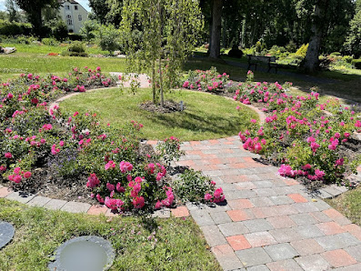 Jennifer Zugreif Garten und Grabpflege