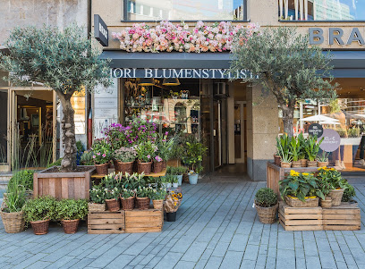 FIORI BLUMENSTYLISTEN Schadowplatz Blumenladen Düsseldorf Lieferservice