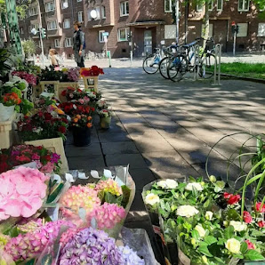 Blumencontainer auf der Düssel