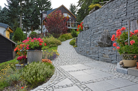 Lützendorf Ihr Blumengeschäft und Gartengestalter