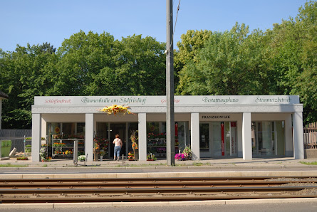 Blumenhalle am Südfriedhof