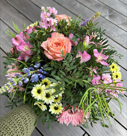 Blumen am Hans Löwel Platz