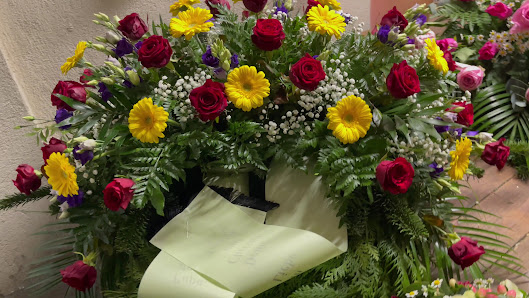 GARTENBAU GOMMLICH Fleurop Sterne-Florist in Zerbst ️ Ihre regionale Gärtnerei Grabpflege-u.Gestaltung Floristik
