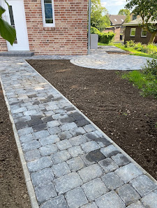 ...unser Gärtner Björn Steffen /Garten- und Landschaftsbau