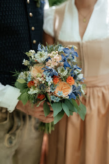 Flowered by Anna - Meisterfloristik