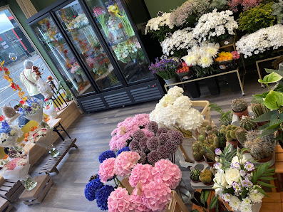 Floruna Blumen und Kerzen