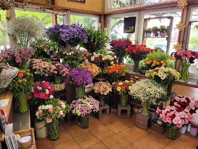 Floral Pavillon
