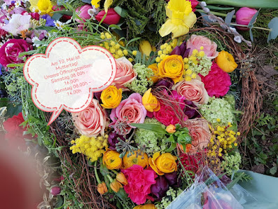 Vier Jahreszeiten (Blumen und Ambiente Wohnaccessoires)
