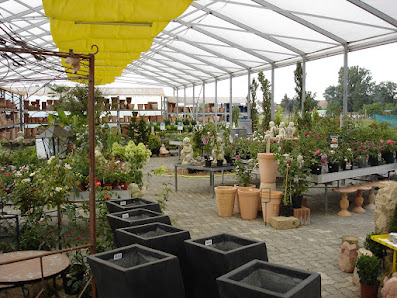 Pflanzenwelt Dienst - Gartencenter