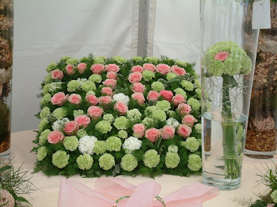 Blumen Schui Grab- und Gartenpflege, Floristik