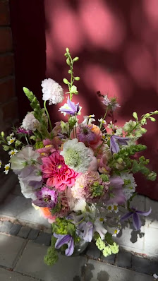 Flowers with Lilli Atelier