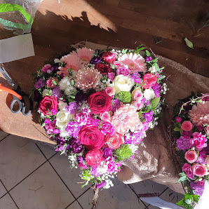 Bouquet Antik & Blumen