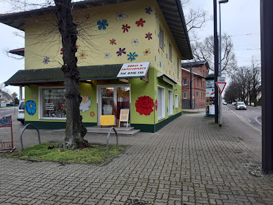 Blumeninsel am Pechauer Platz