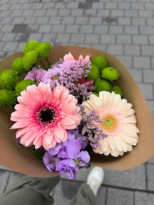 Kontrast Blumen Atelier