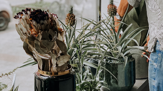 Kontrast Blumen Atelier