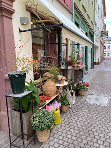 Blume sucht Vase