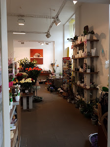 Blumenkunst Blatt und Blüte