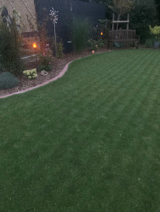 Kurz und schön Gartenpflege