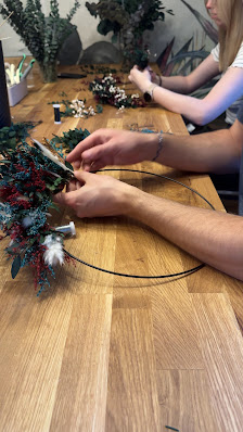 HeartWerk - Blumenkranz-Workshops für JGAs und Kleingruppen
