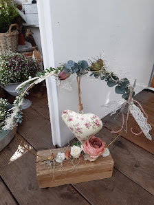 Kleinod - Blumen im Bauwagen