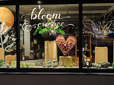 bloom&essence